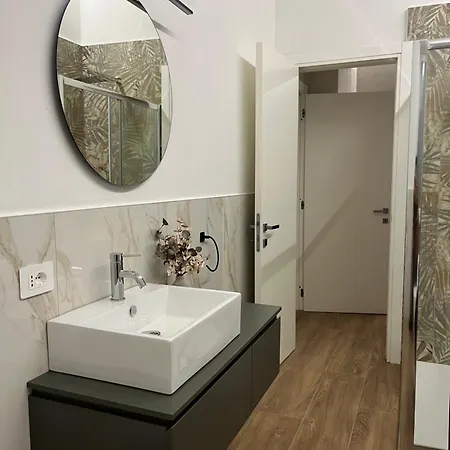 Carducci House Apartment Asti