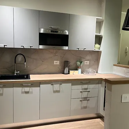 Apartment Carducci House *