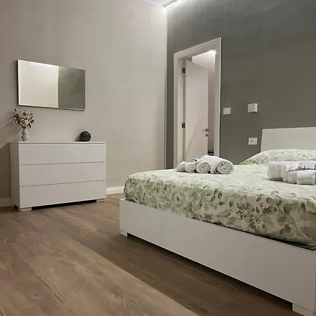 Carducci House * Asti