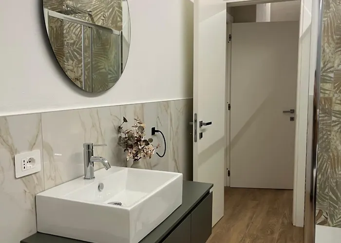 Carducci House Apartamento Asti