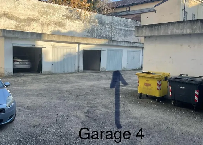 Carducci House * Asti